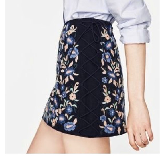 Zara trafaluc skirt Clearance